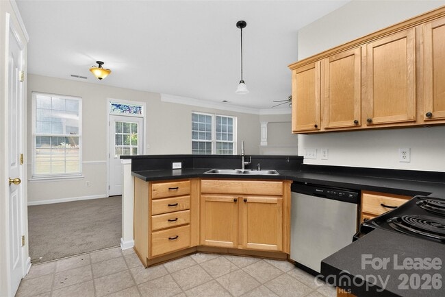 Photo - 3003 Moonstone Ln