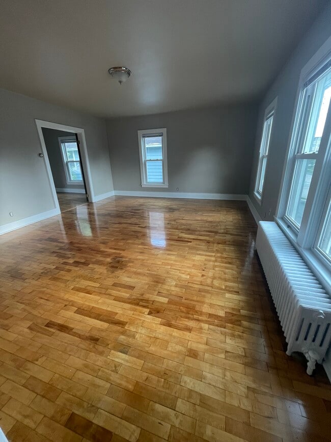 Photo - 206 N Lawe St Unit Upper 2
