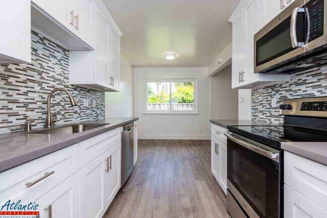 Photo - 1815 Bucknall Rd Unit 2