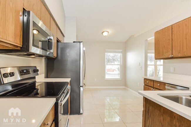 Photo - 1523 Golden Poppy Ct