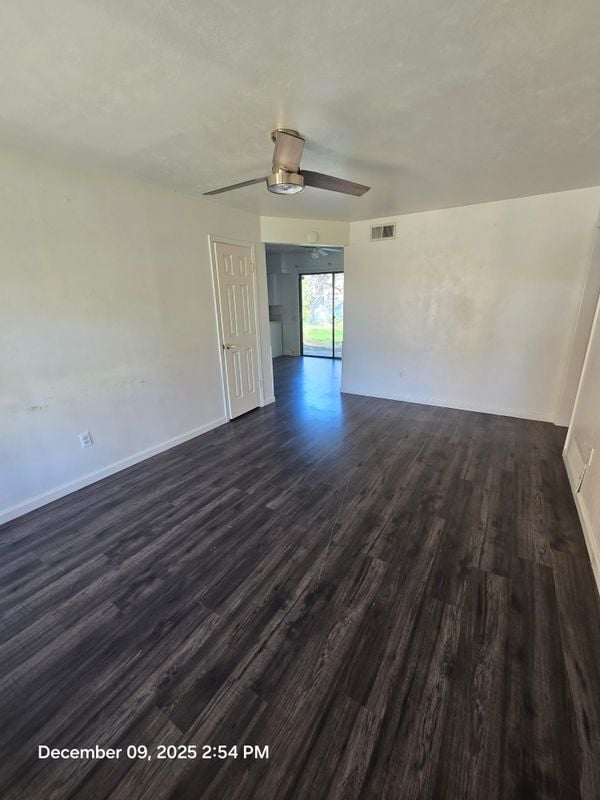 Photo - 617 S 1st St