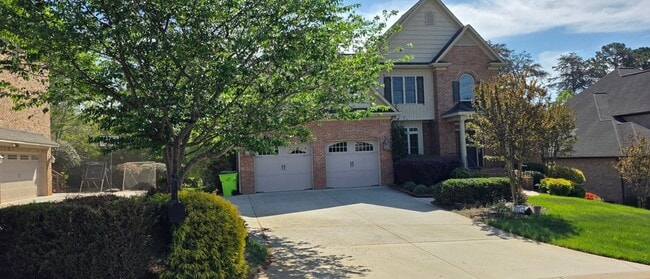Photo - Beautiful Home with a full in law suite in Lewisville