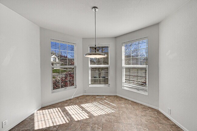 Photo - $2,500.00 - 3 Bedrooms, 2 Bathrooms, Singl...