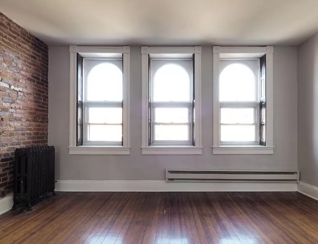Photo - 2841 n Calvert Street Unit 3