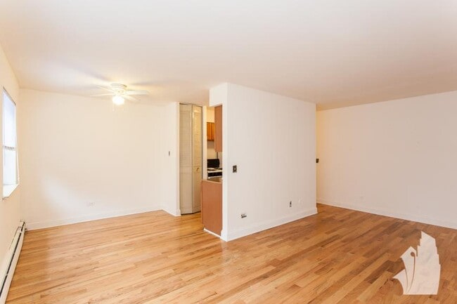 Photo - 1 bedroom in Chicago IL 60657