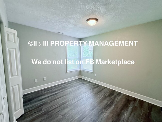Photo - 1114 S Scott Ave