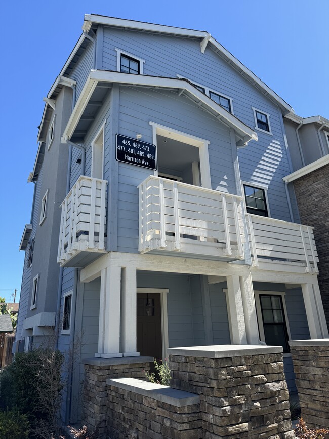 Building Photo - 465 Harrison Ave Unit Redwood City Townhome