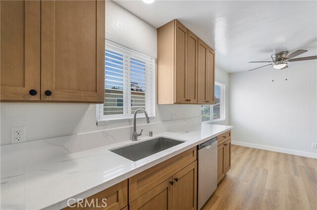 Photo - 217 E Acacia St Townhome