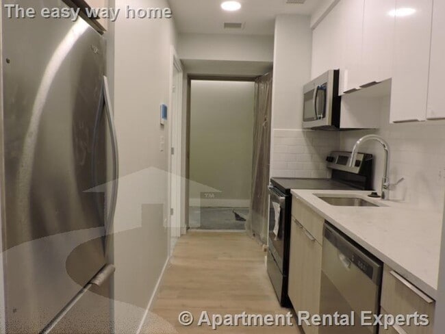 Photo - 10 Soden St Unit 004
