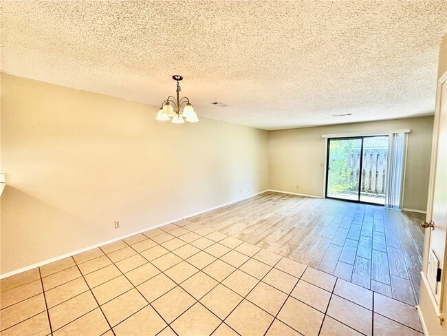 Photo - 1320 W Linden St