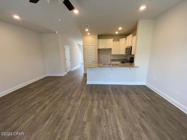 Photo - 1671 Caleigh Ct