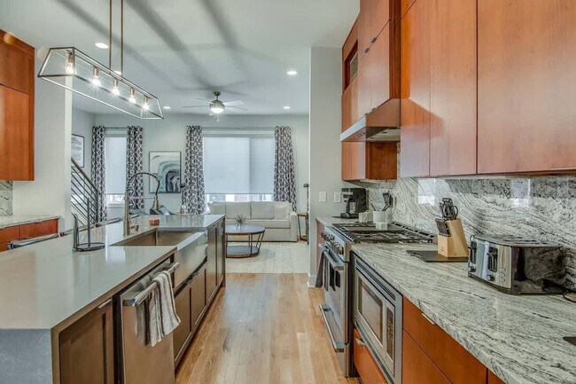 Photo - 1122 Argyle Ave Unidad ID1051695P