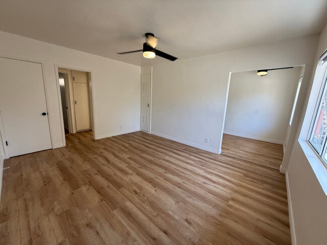 Photo - 2743 James M Wood Blvd Apartamento