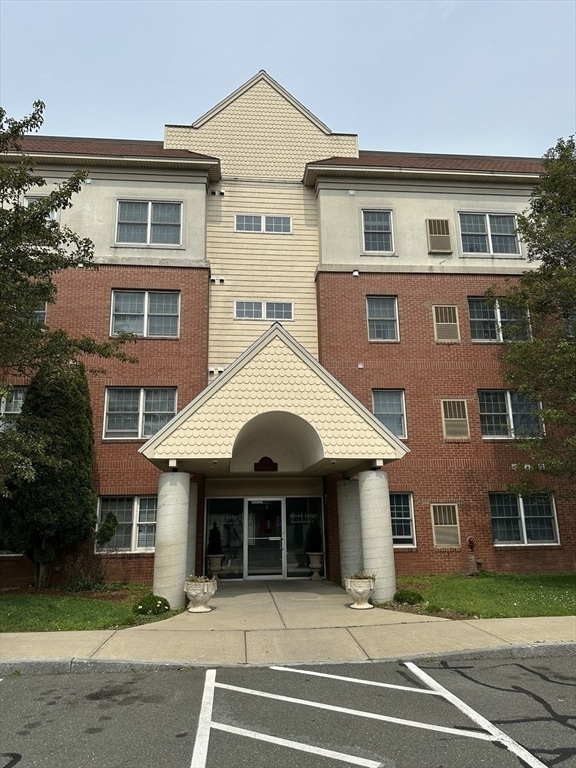 Photo - 20 Heaths Ct Unidad #309