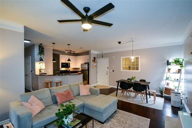 Photo - 400 17th St NW Unidad 1219