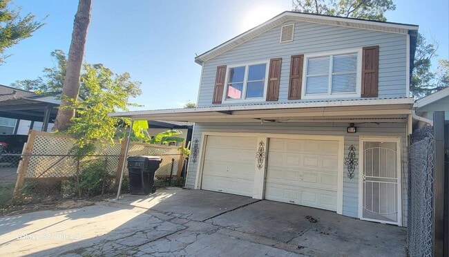 Building Photo - 7150 Ilex St