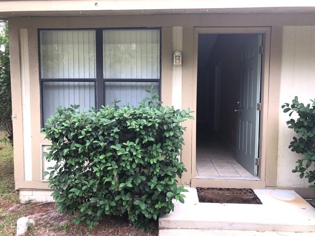 Photo - MOVE IN AUGUST!! COZY 2 BEDROOMS 1 BATHROOM HOME ON SPACIOUS FENCED IN LOT!! NEWER A/C!!