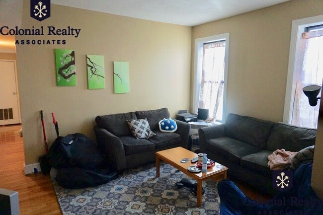 Photo - 17 Highgate St Unit 3