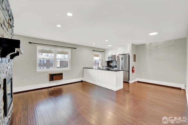 Photo - 289 Main St Unit 8K
