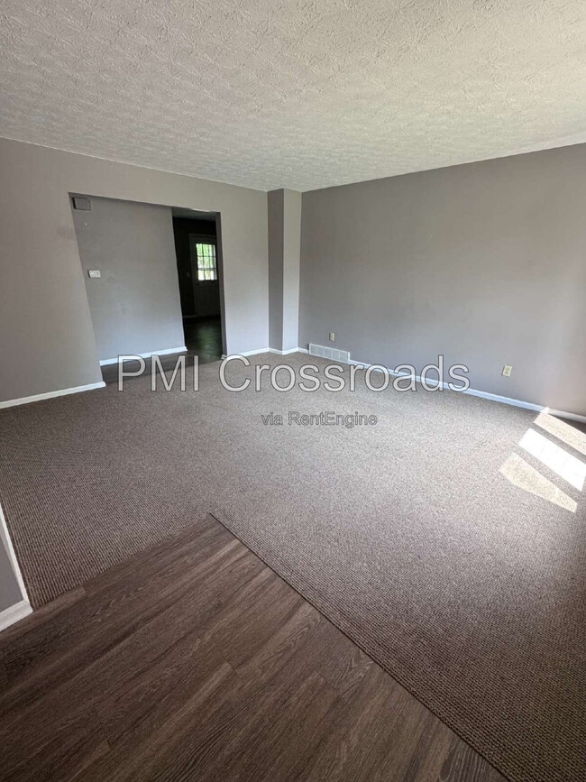 Photo - 7483 Peachmont Ave NW