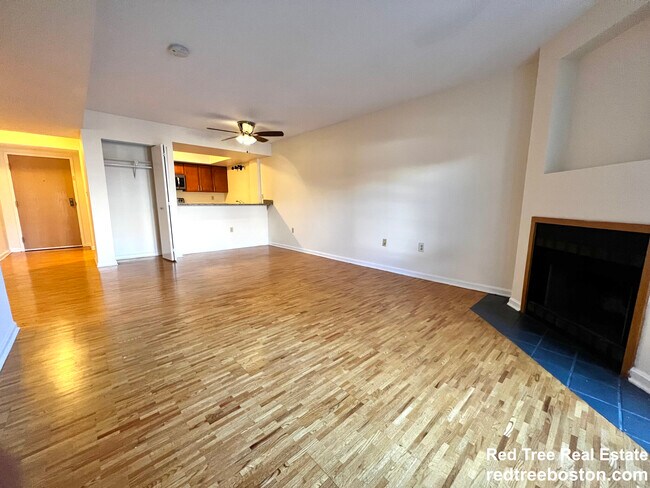 Photo - 345 Franklin St Unit 304