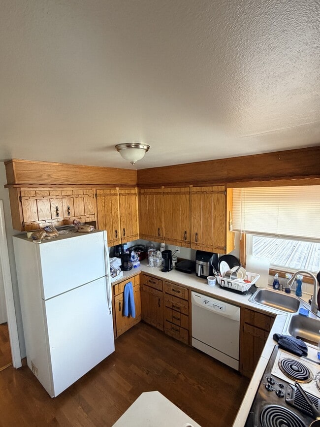 Photo - 614 S Stevens St