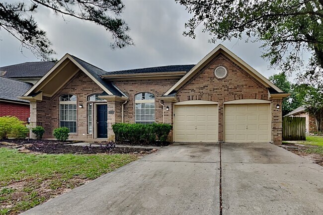 Building Photo - 17111 Cradle Cove Ct