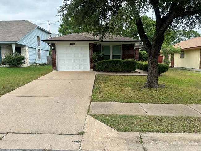 Welcome to 736 Patchway Lane! - 736 Patchway Ln Rental