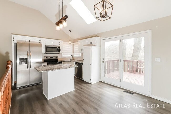 Photo - 10205 NW 85 St