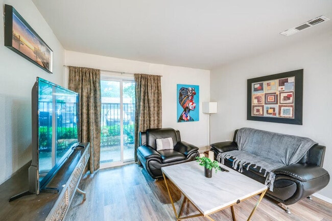 Building Photo - 6900 Skillman St Unit ID1383682P