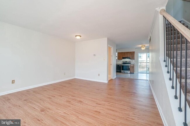 Photo - 16 Ebbing Ct