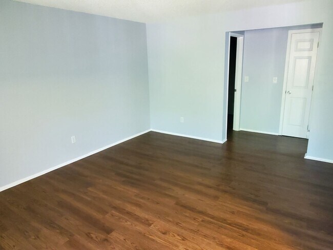 Cedar Gardens Apartments