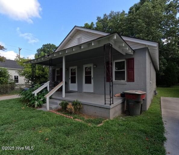 Building Photo - 1003 Vance St N Rental