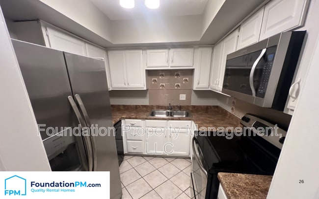 Photo - 3356 Coachouse Cove