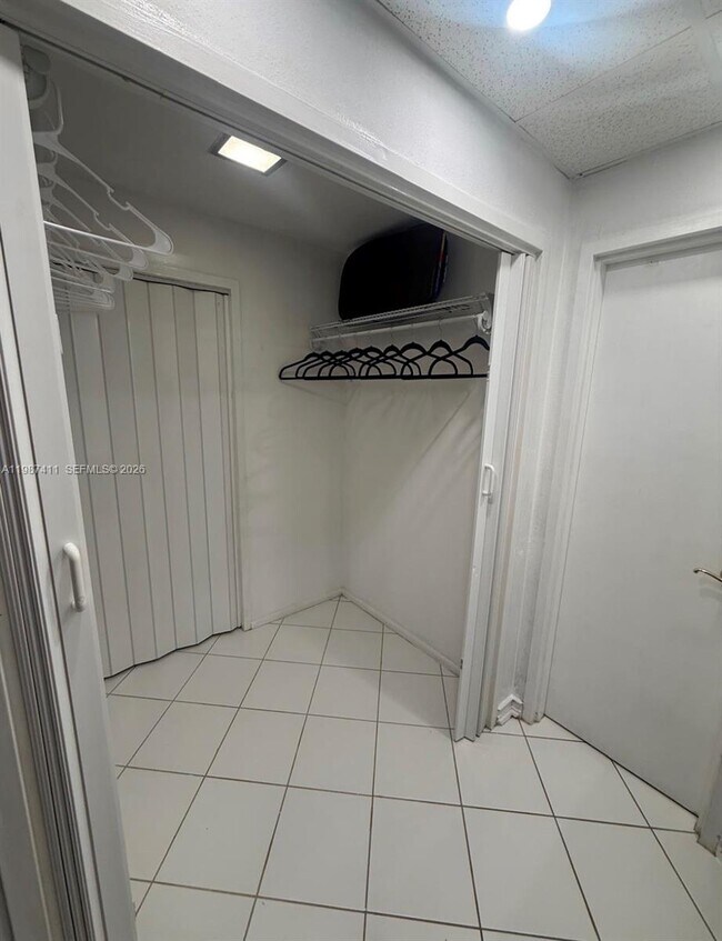 Photo - 3505 S Ocean Dr Unit 1018