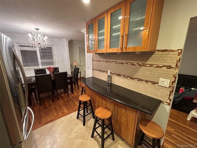 Photo - 59-26 Linden St Unit 3rd Floor