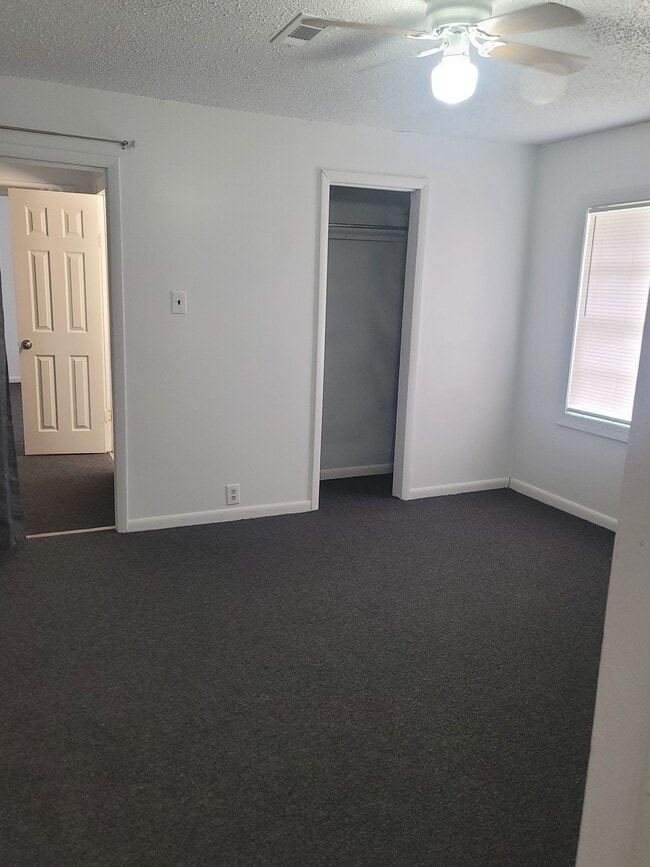 Photo - 506 E Spring St