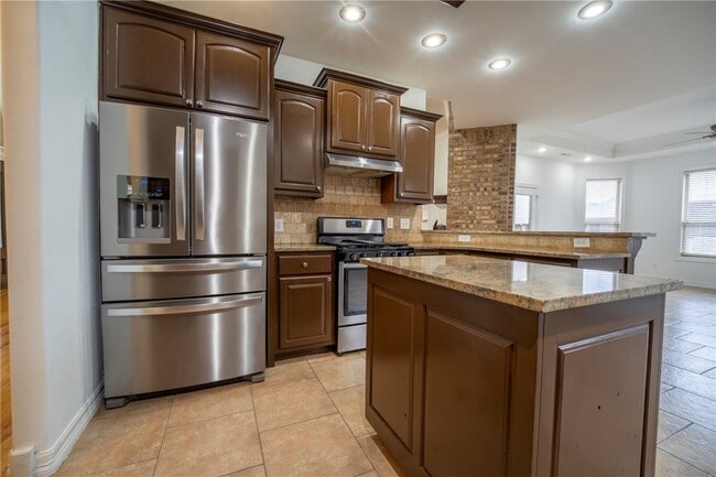 Photo - 4604 SW Swinton Dr