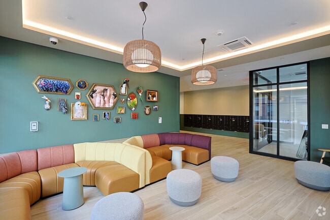 2 Lamartine - Lobby - 2 and 6 Lamartine