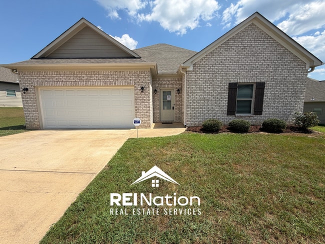 Building Photo - BROOKWOOD BEAUTY! 3BR/2BA | High Ceilings & Hardwood Floors | 2-Car Garage!