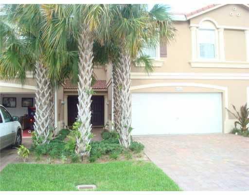 Building Photo - 4206 Cohune Palm Ct Rental