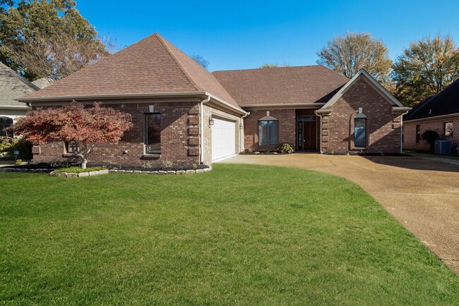 Photo - 7182 Golden Oaks Loop E House