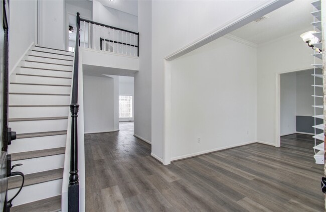 Building Photo - 2106 Spyglass Dr