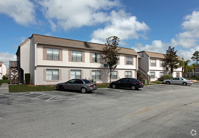 West Oaks Apartments - West Oaks Apartments