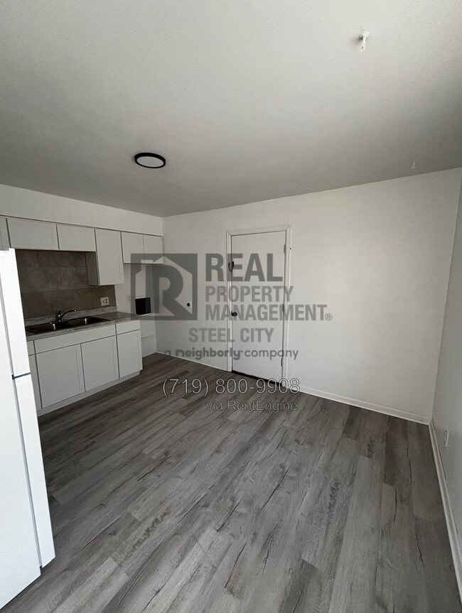 Photo - 1611 W 20th St Unit 1605