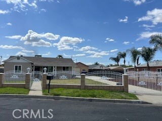 Photo - 15045 Hibiscus Ave House