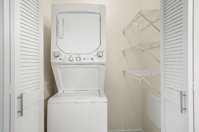 Photo - 3803 N Halsted St