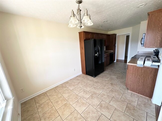 Photo - 3723 Woodbridge Ln