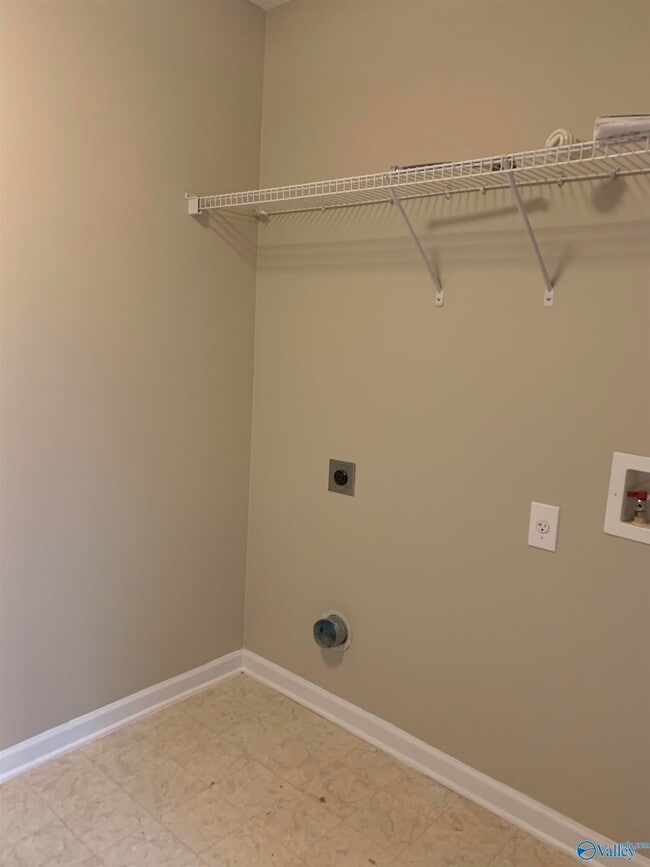 Photo - 104 Dartford Dr