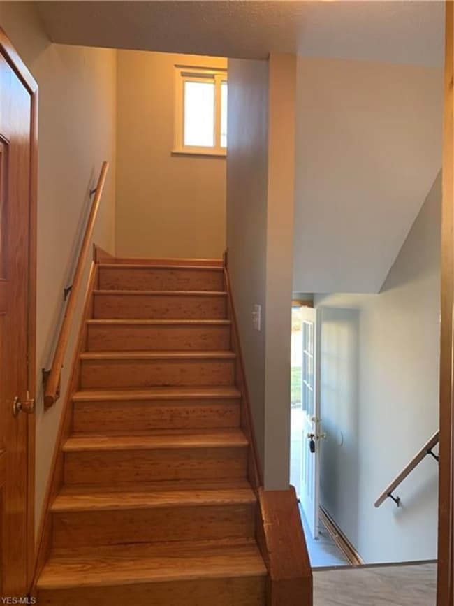 Photo - 6311 Theota Ave Unit Down